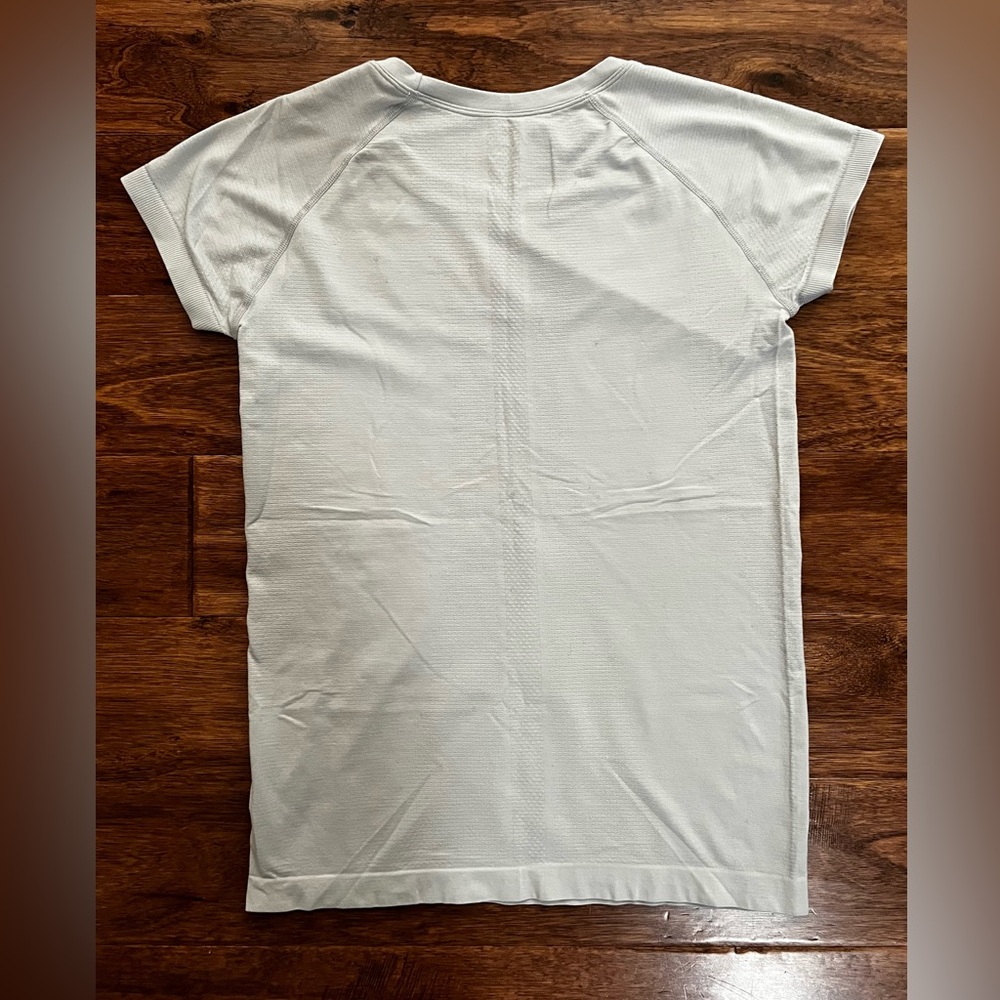 Savvi Raglan Performance Tee - Picture 6 of 10